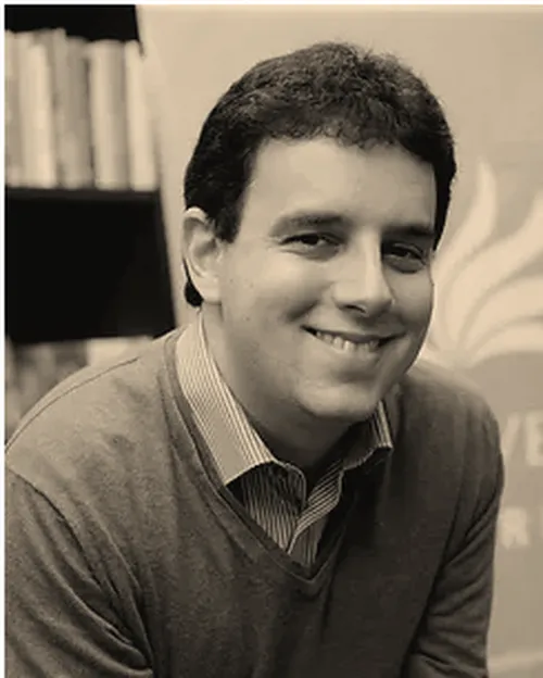 Luis Eduardo Matta