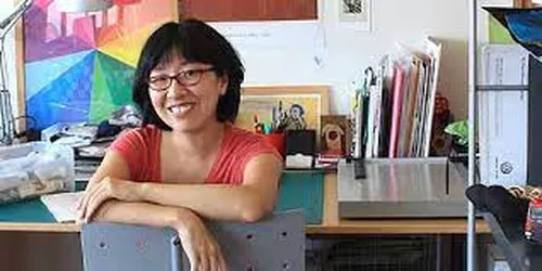 Suzy Lee