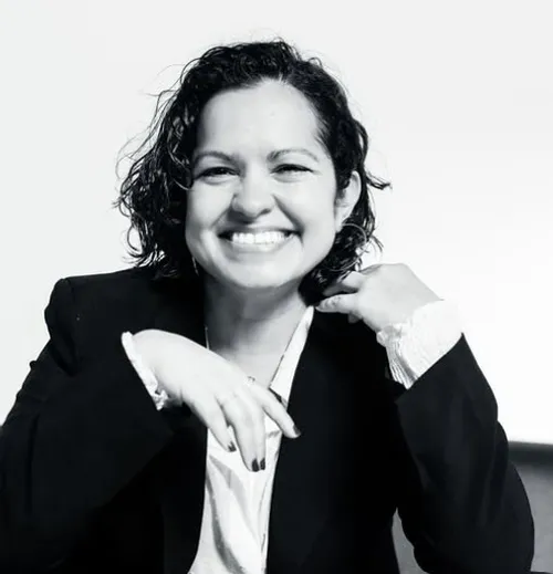 Ellen Maria Vasconcellos
